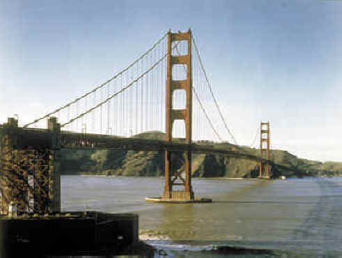 The Golden Gate bridge on a beautiful day